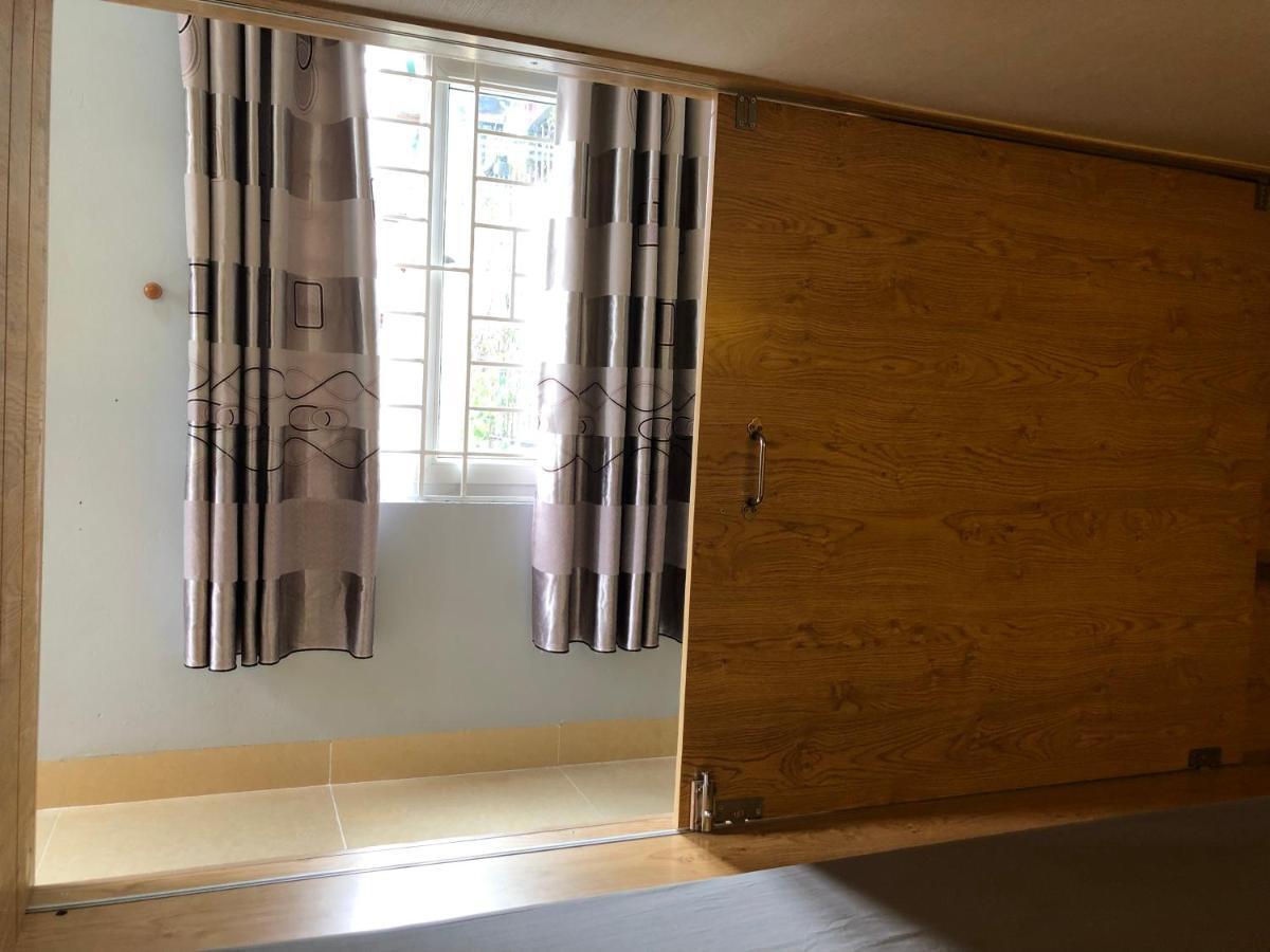 Trangtien Hostel Hanoi Bagian luar foto